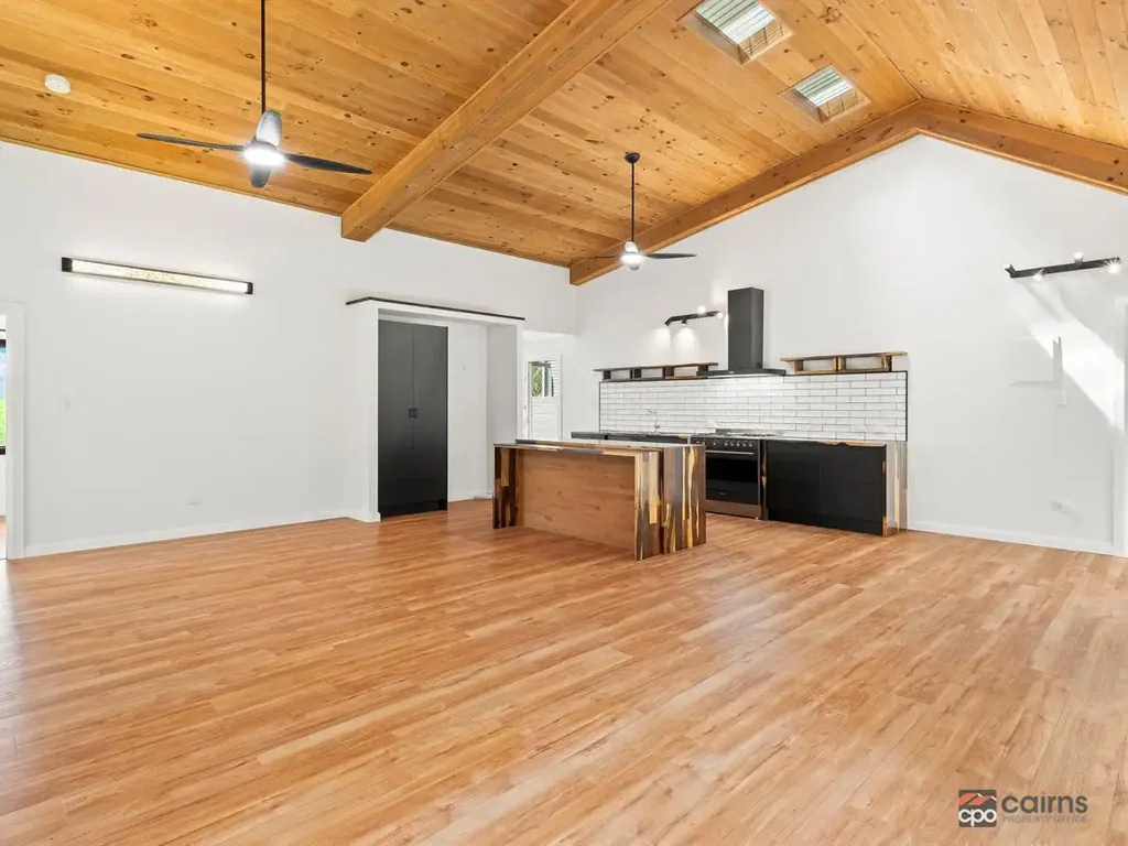 Deeral 3房  Renovated Gem in a Peaceful Rural Setting