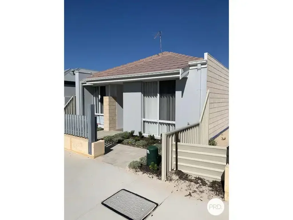 Stunning 4 Bedroom Home, with Beautiful Outdoor Space
