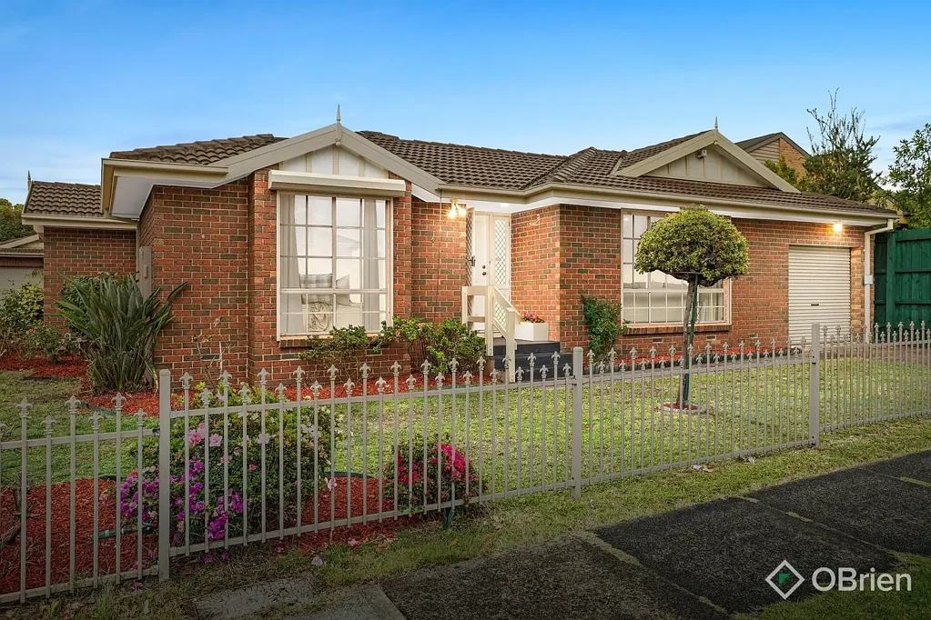 1/4 Pine Crescent, Boronia, VIC 3155