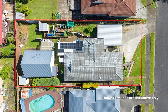 8 Jillteresa Crescent, Half Moon Bay, Manukau City