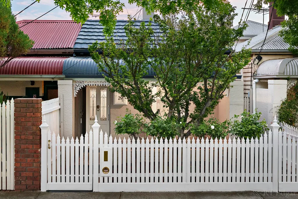 Ascot Vale 2ਬੈੱਡਰੂਮ Character and Comfort in a Garden Setting