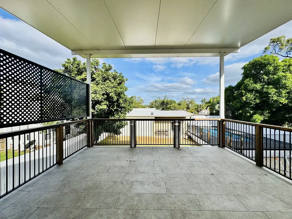 10 GOOLAGONG Crescent, Moranbah, QLD 4744