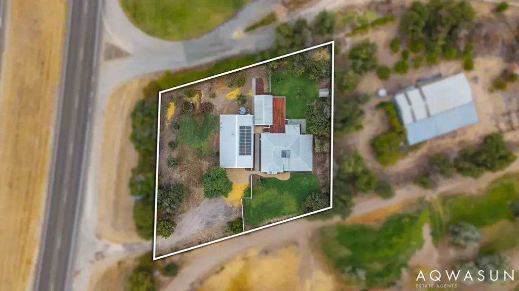 Port Kennedy COASTAL LIVING. SPACE TO MOVE. LOCATION TO LOVE.