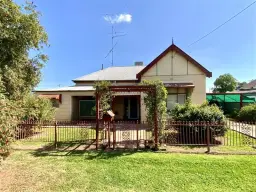 3 Parkes Street, Forbes