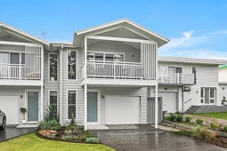 9A Lachlan Crescent, St Georges Basin