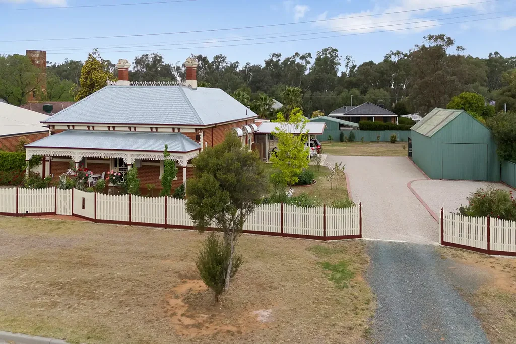 Elmore 4房  MERIVALE: 1890's GRANDURE  ON HALF AN ACRE - A RARE BLEND OF HISTORY AND MODERN LUXURY