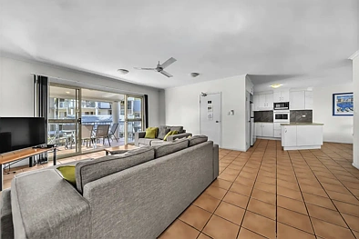 14/24 Beach Road, Cannonvale, QLD 4802, 3 Schlafzimmer, 2 Badezimmer, Unit
