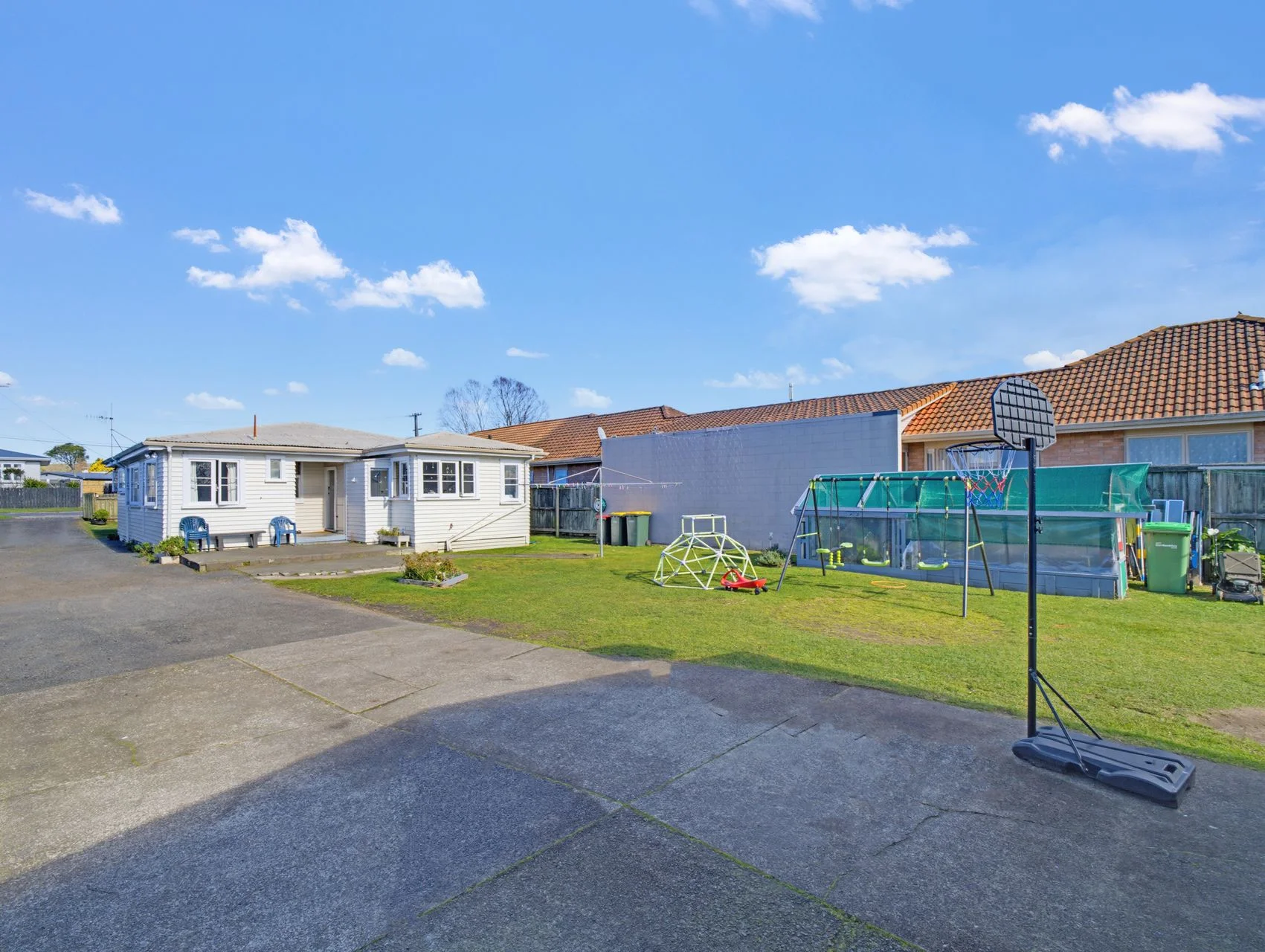 Glenholme 4房  Family Living So Central