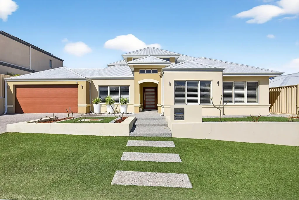 17 Fernando Parkway, Iluka, WA 6028