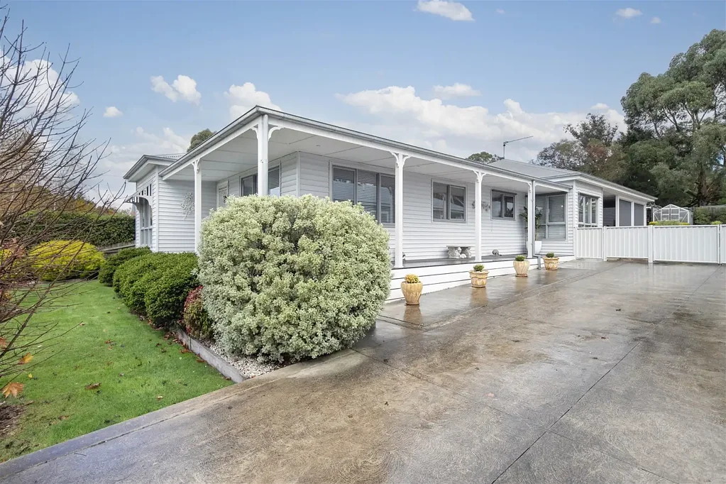 Gordon 4房  QUALITY FAMILY LIVING ON A GENEROUS 1008M