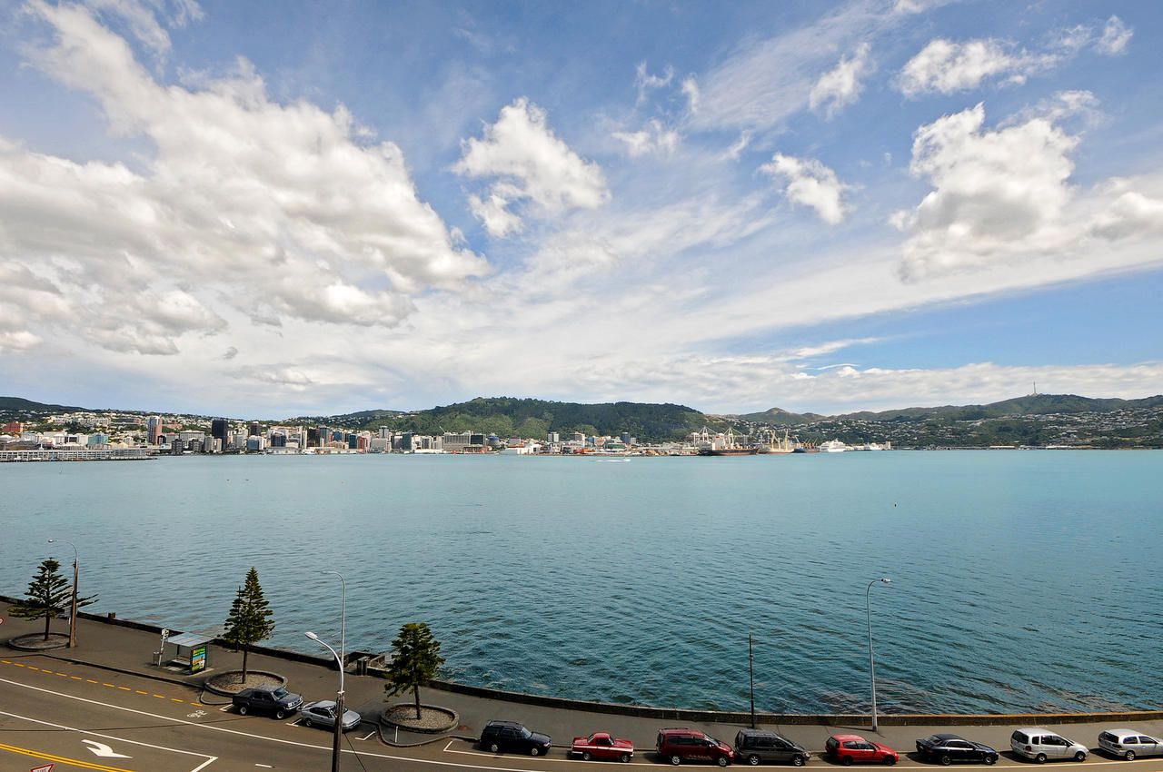 24/370 Oriental Parade, Oriental Bay, Wellington, 3部屋, 2バスルーム