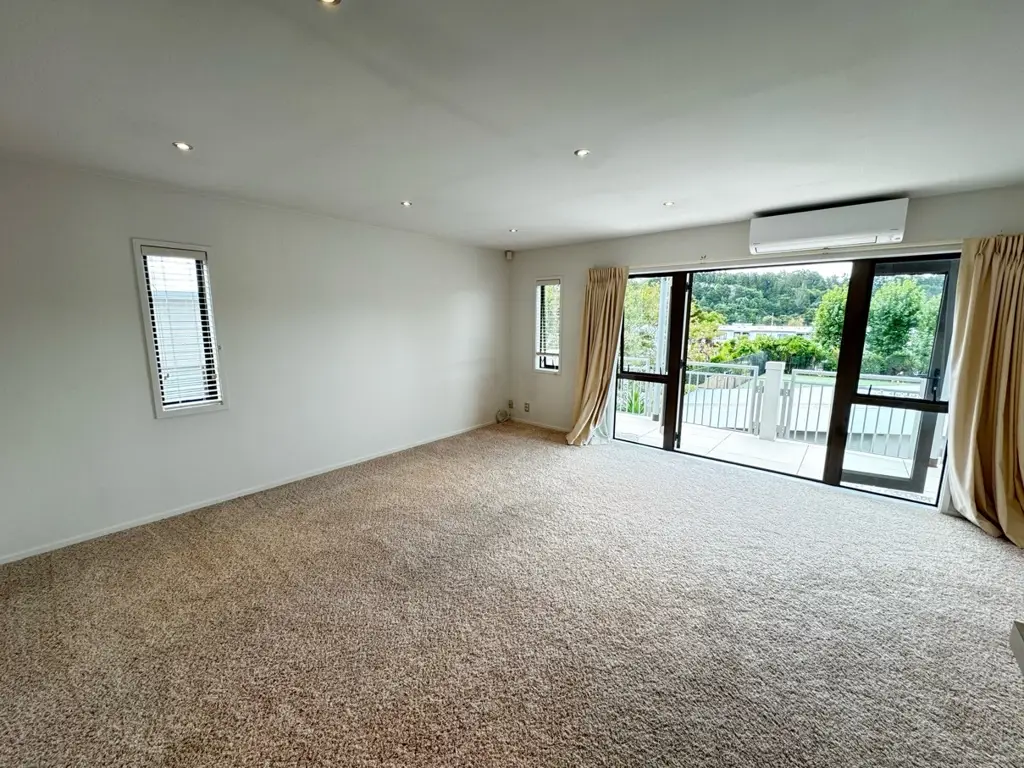 Executive Living in Albany