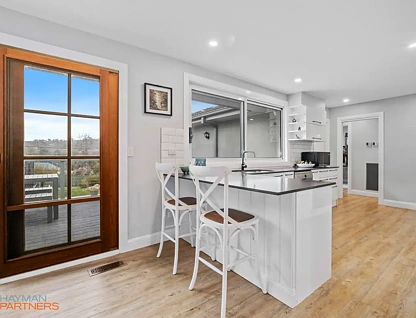 4 Olliff Place, Farrer, ACT 2607, 4房, 3浴, House