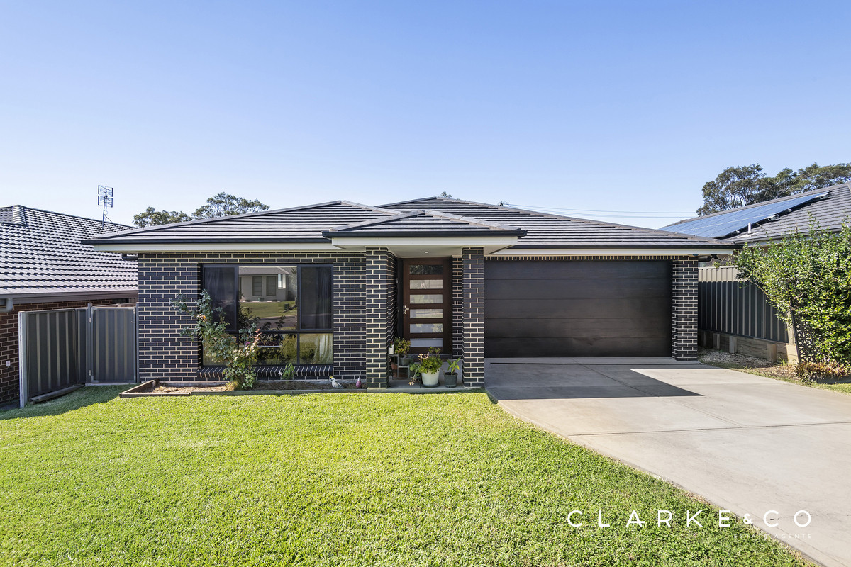 13 SANDRIDGE ST, THORNTON NSW 2322, 0 Kuwarto, 0 Banyo, House