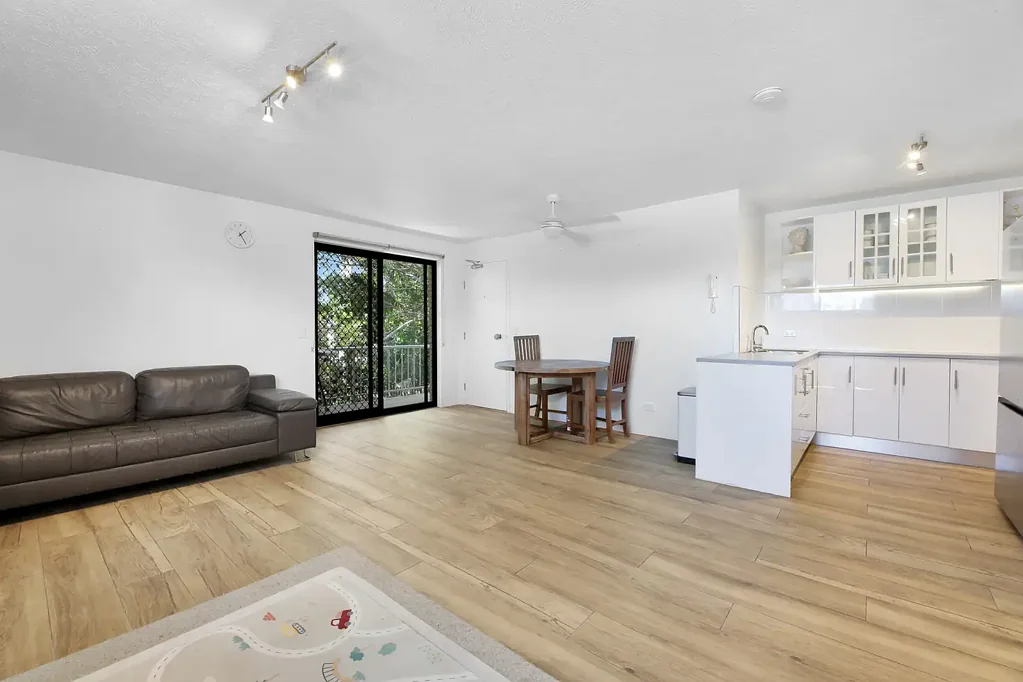 5/61 Frank Street, Labrador, QLD 4215