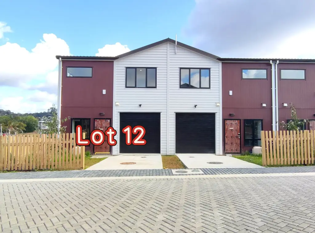 Albany 3 Bedroom Rangi Zone + Next Door to Primary School