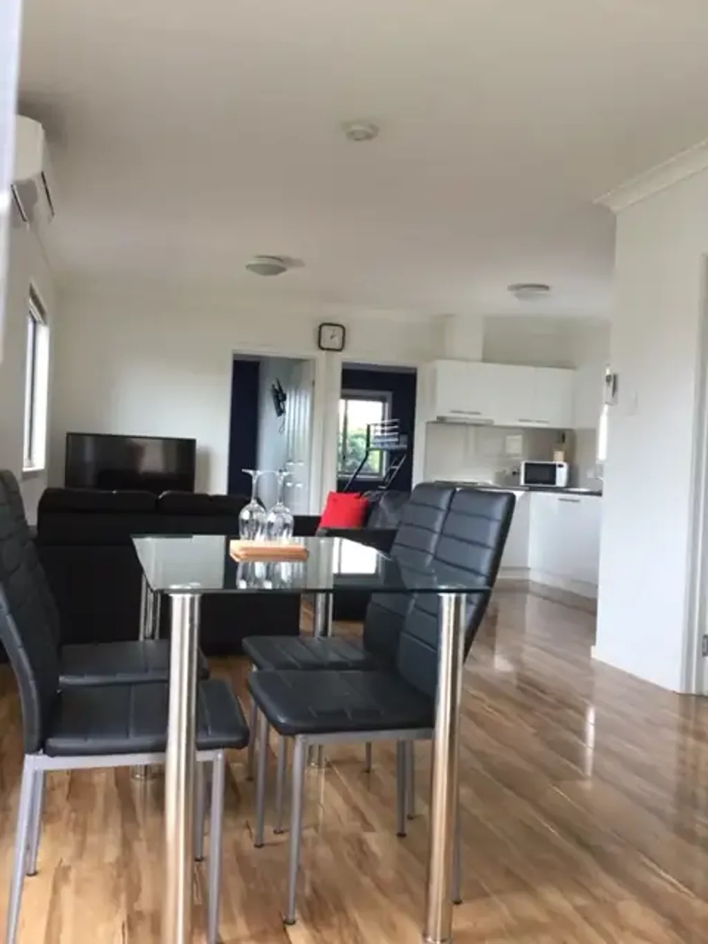 MODERN FULLY FURNISHED COTTAGE