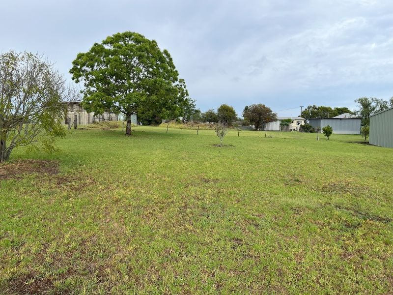 70 ACACIA ST, KILLARNEY QLD 4373, 0 chambres, 0 salles de bain, Section