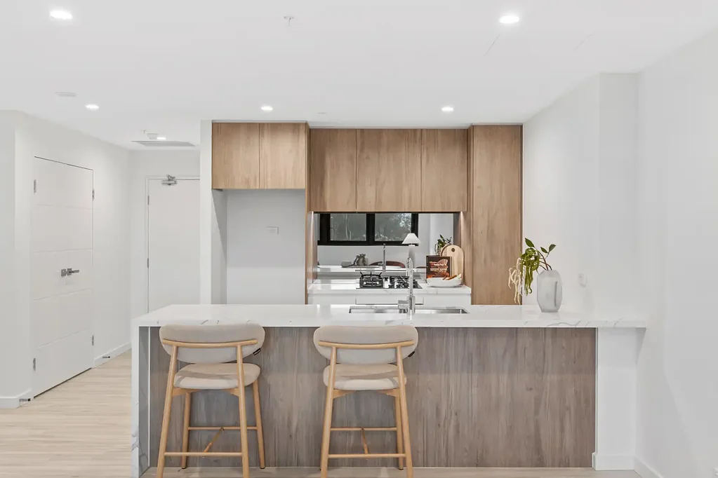 W-1609/108 Donnison Street, Gosford, NSW 2250