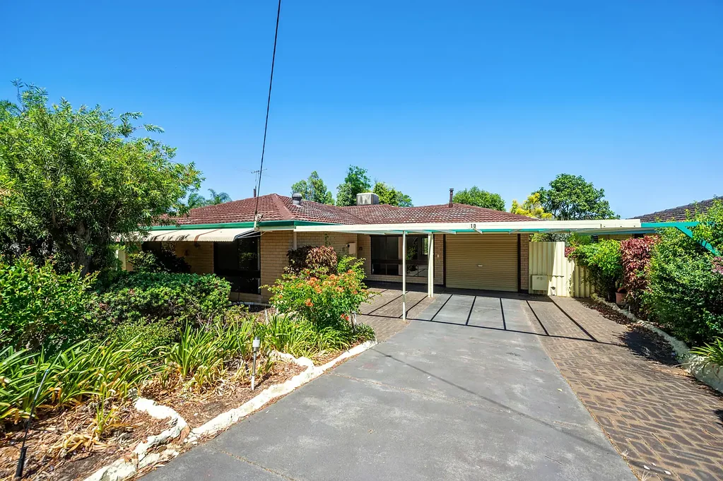 10 Katrina Terrace, Kelmscott, WA 6111