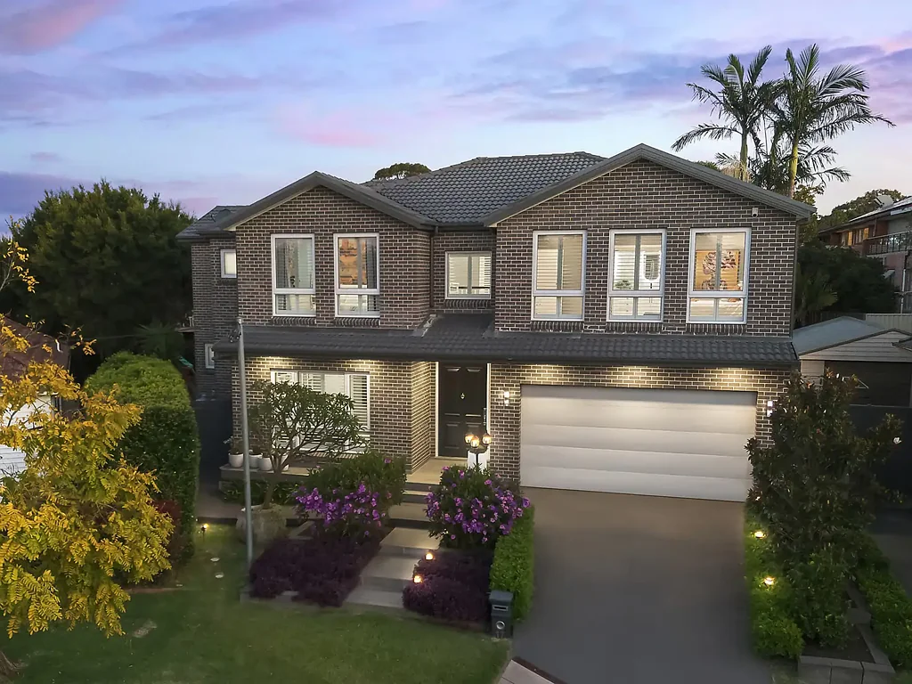 17 Thurbon Avenue, Peakhurst, NSW 2210
