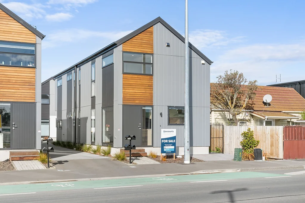 Waltham 2房  Must Sell - Last Unit. All Offers Invited.