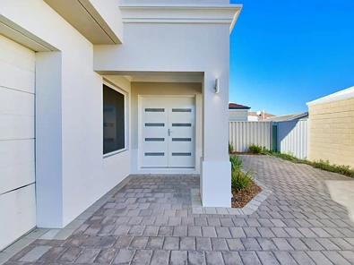 8c Apara Way, Nollamara, WA 6061, 3 Bedrooms, 2 Bathrooms, Townhouse