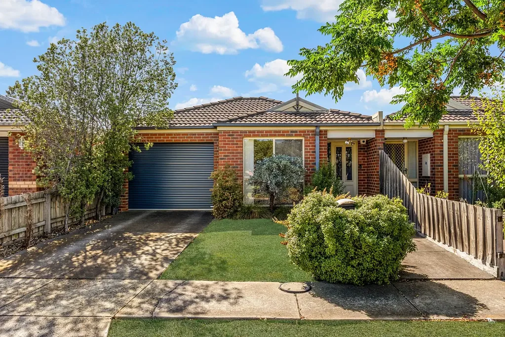 1/14 Aneta Avenue, Hillside, VIC 3037