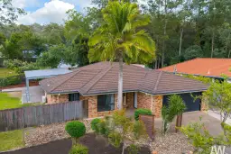 6 Samuel Place, Mooloolah Valley