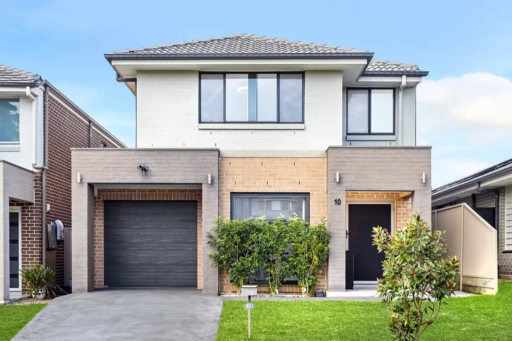 10 Melinda Street (Grantham Farm), Riverstone, NSW 2765