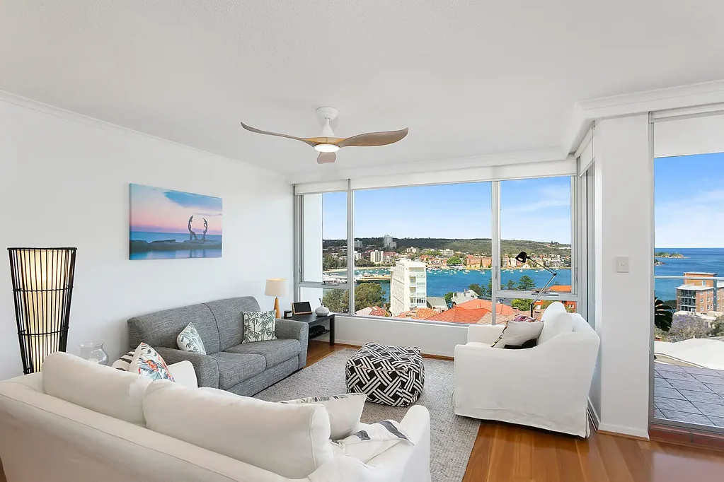 Immaculately Furnished Apartment with Ocean-to-Harbour Views (6-Month Lease)