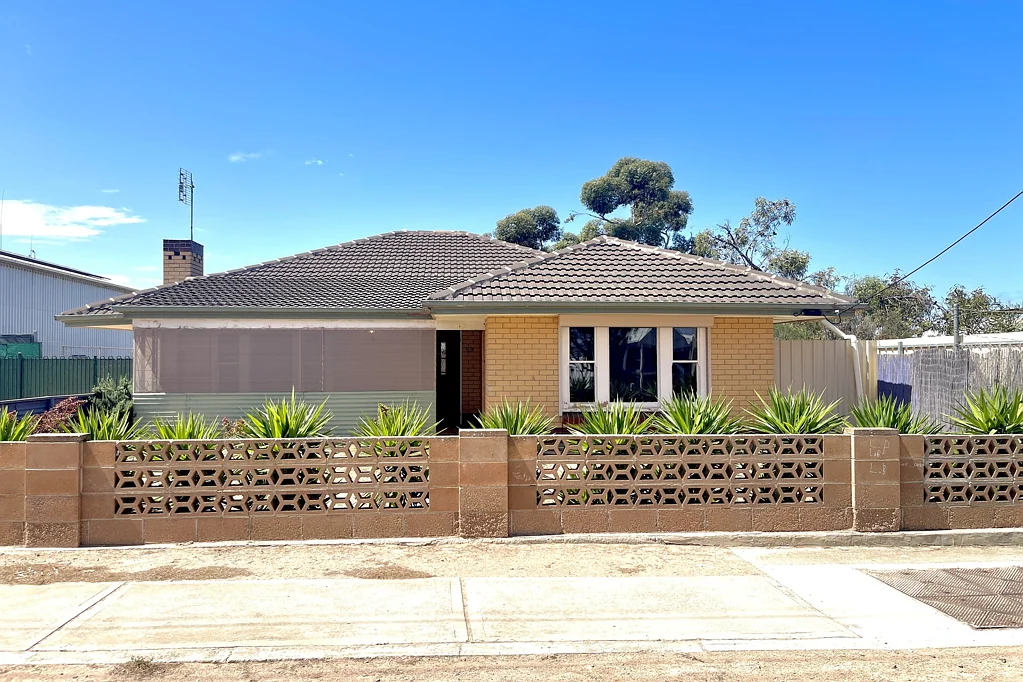 52 McKenzie Street, Ceduna, SA 5690