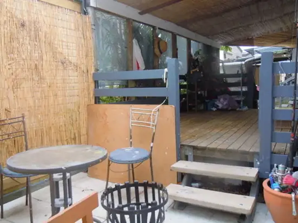 Tweed Heads 1 Bedroom Calling A Handyman!