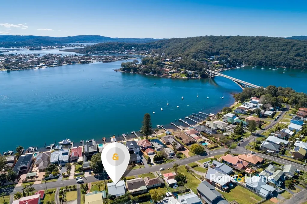 Blackwall 4Moenga ELEVATED COASTAL LIVING WITH CAPTIVATING WATER VIEWS