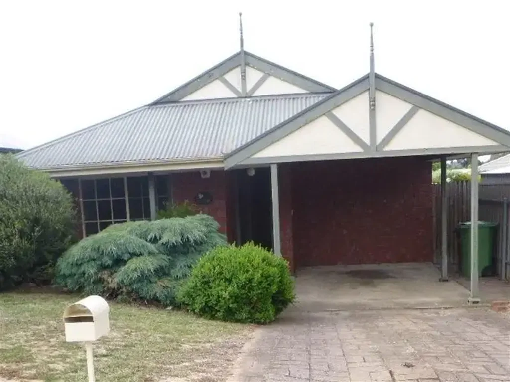 Neat and Tidy 3 Bedroom Home