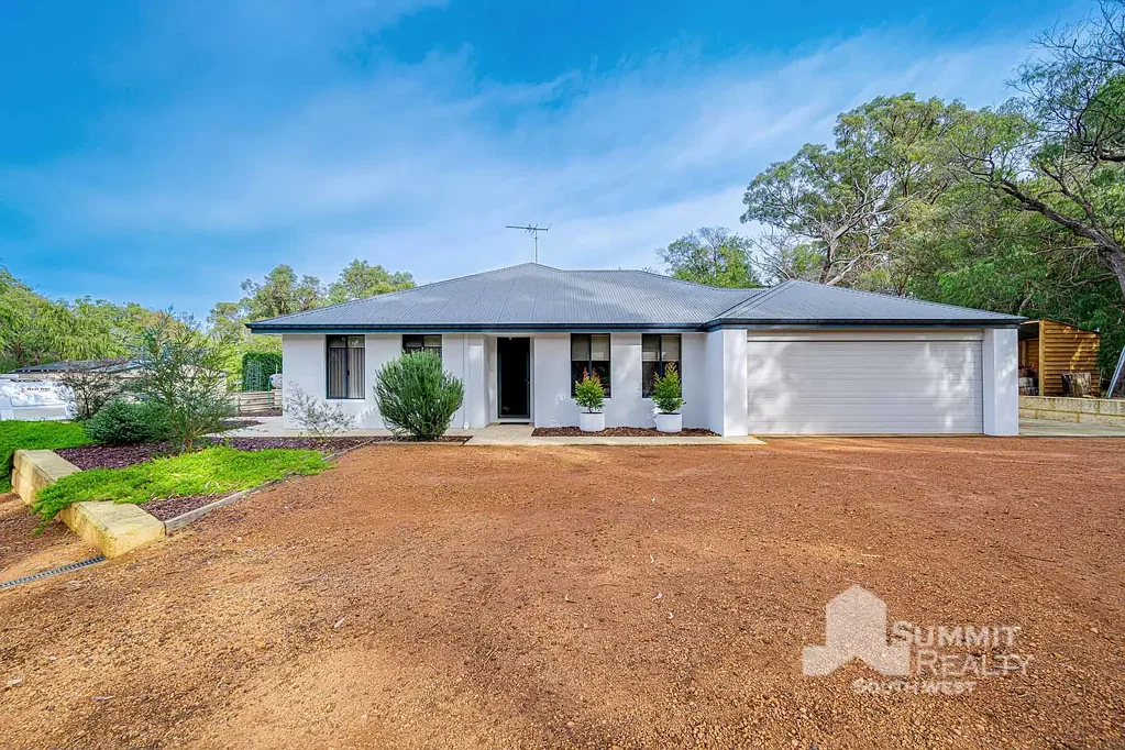 Leschenault 4Habitaciones Resort-Style Acreage Living in Leschenault – Where Space Meets Comfort