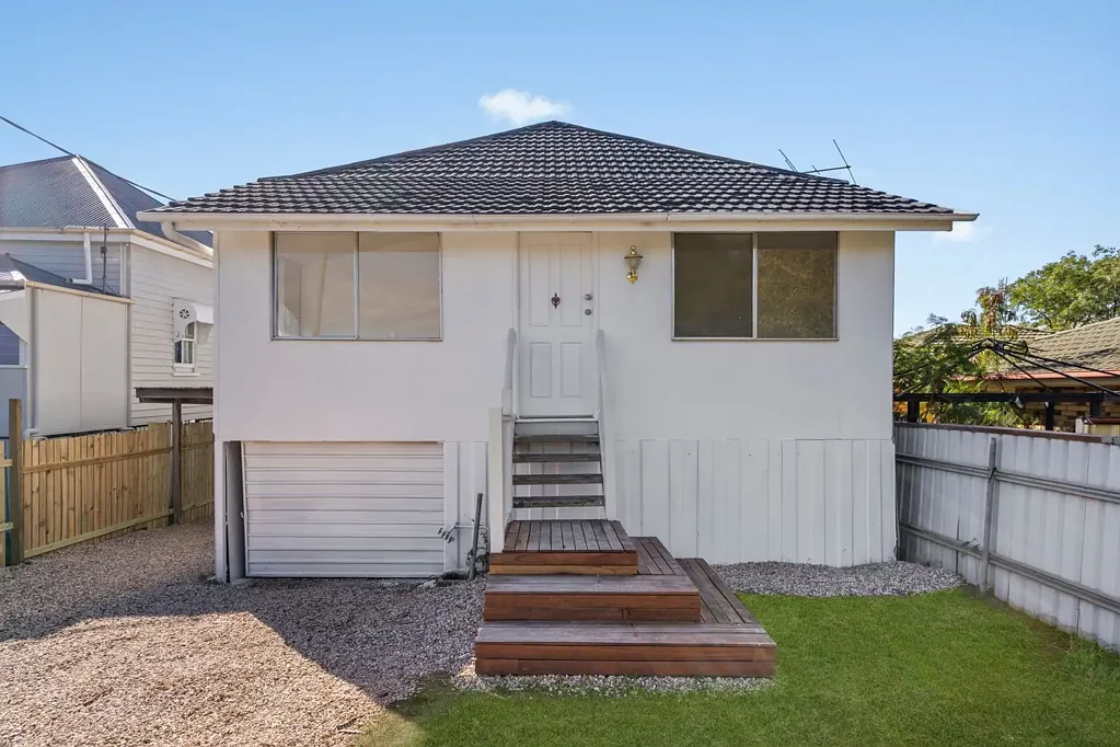 Laidley 4 Slaapkamer Charming Renovated Queenslander in the Heart of Laidley