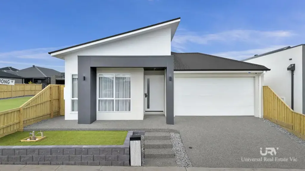 Mickleham 4ਬੈੱਡਰੂਮ Luxury Redefined with 2 Master Bedrooms and Close to Snoll Mall Craigieburn !!