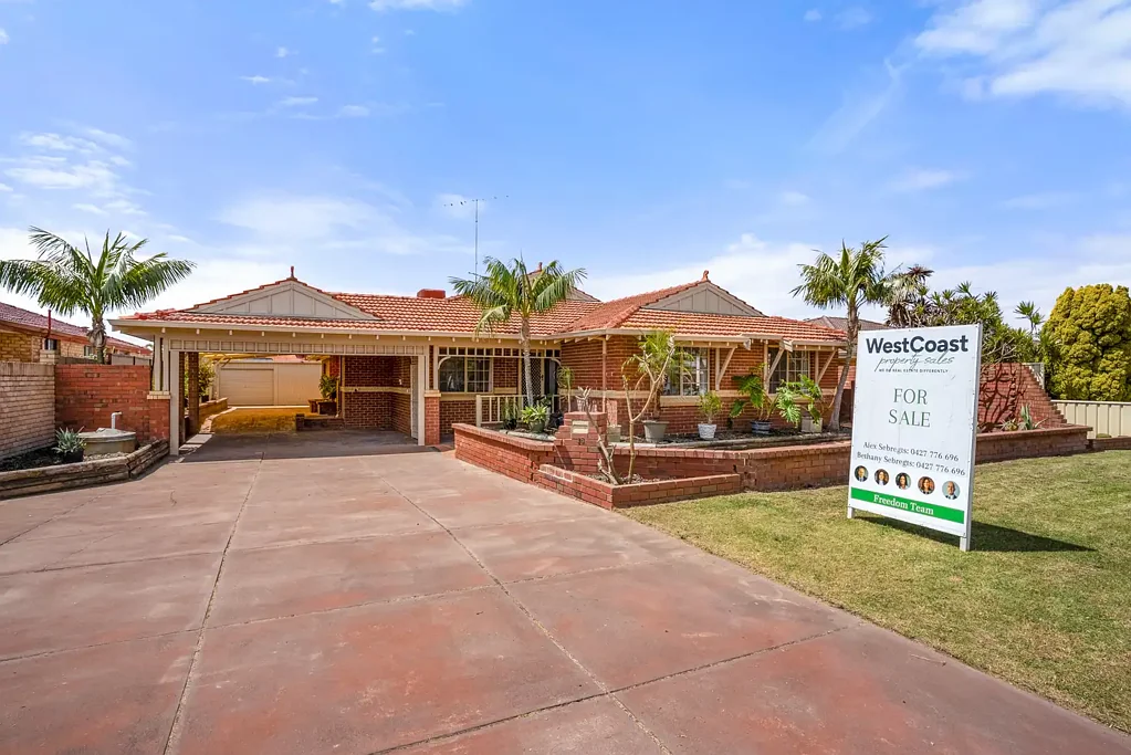 16 Frigate Close, Waikiki, WA 6169