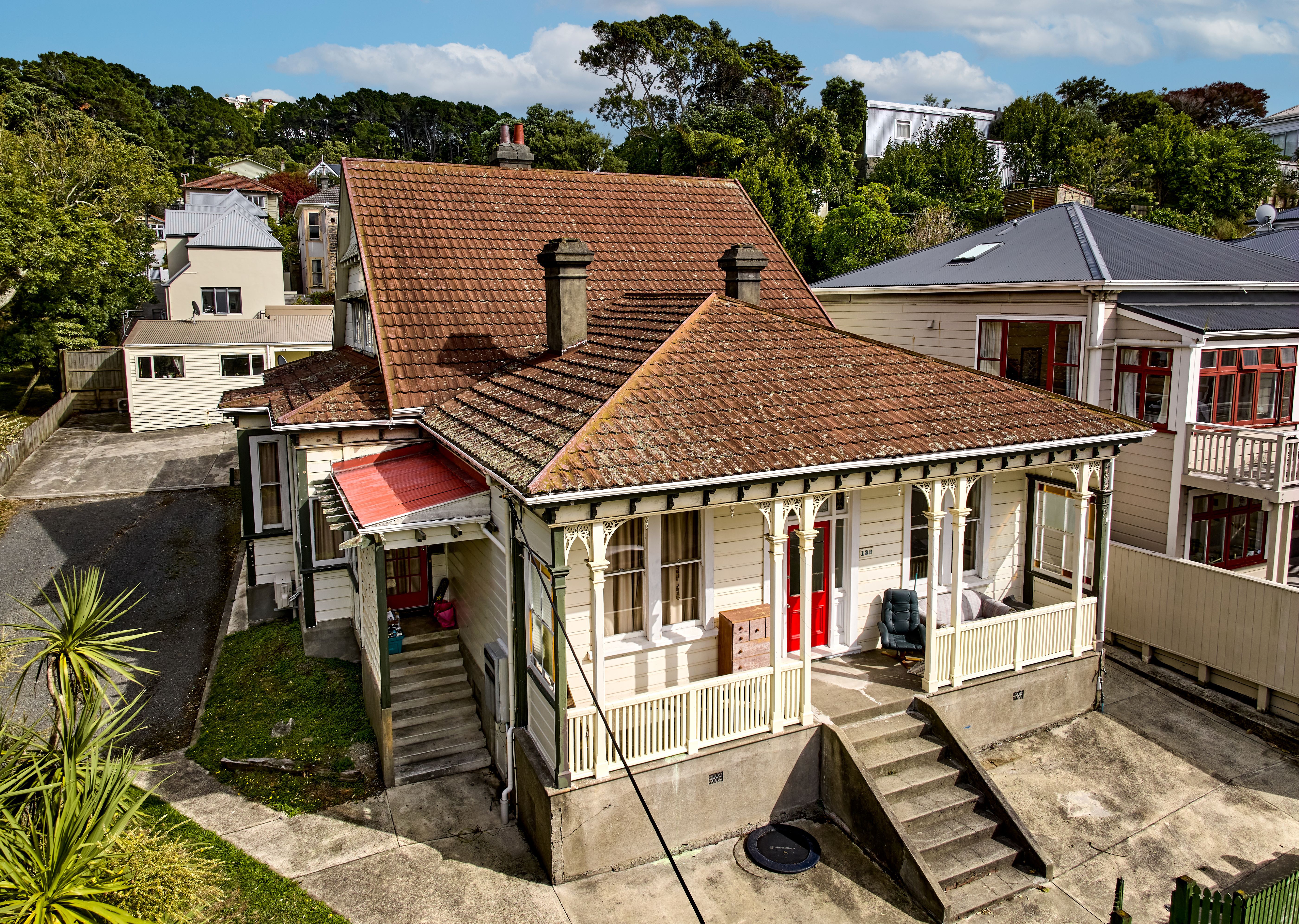 132 Wallace Street, Mount Cook, Wellington, 9 chambres, 0 salles de bain, Home & Income