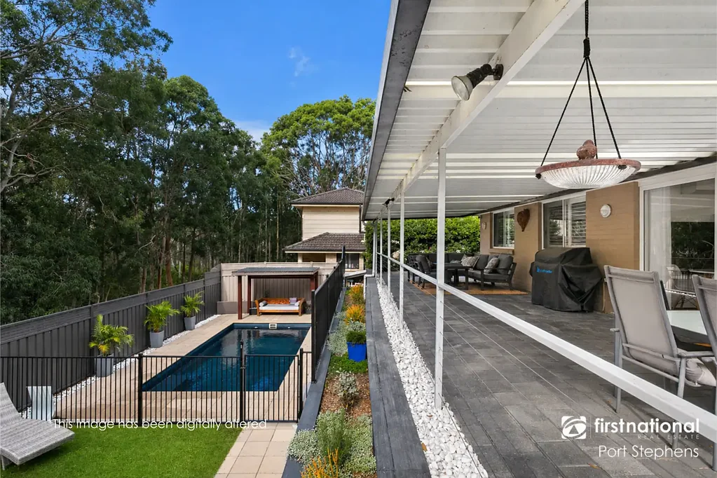 Salamander Bay 4 Slaapkamer Renovated Retreat with Bush Views & Oasis Pool