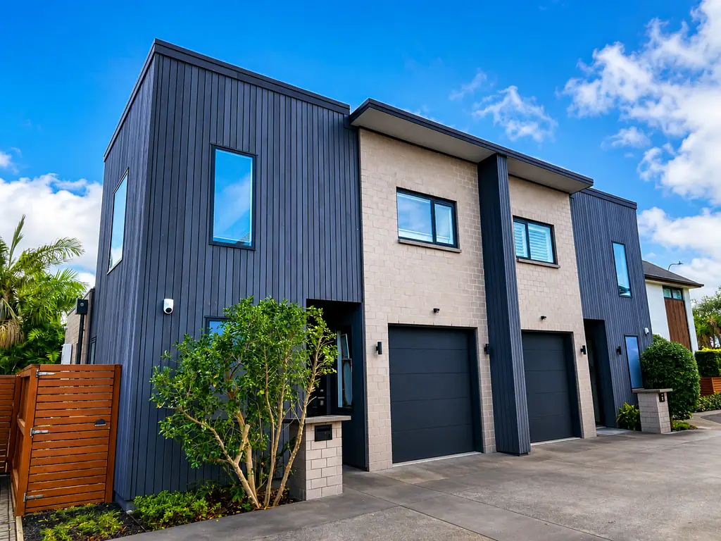 Bucklands Beach 3Zimmer A Peninsula Gem with Lift Convenience