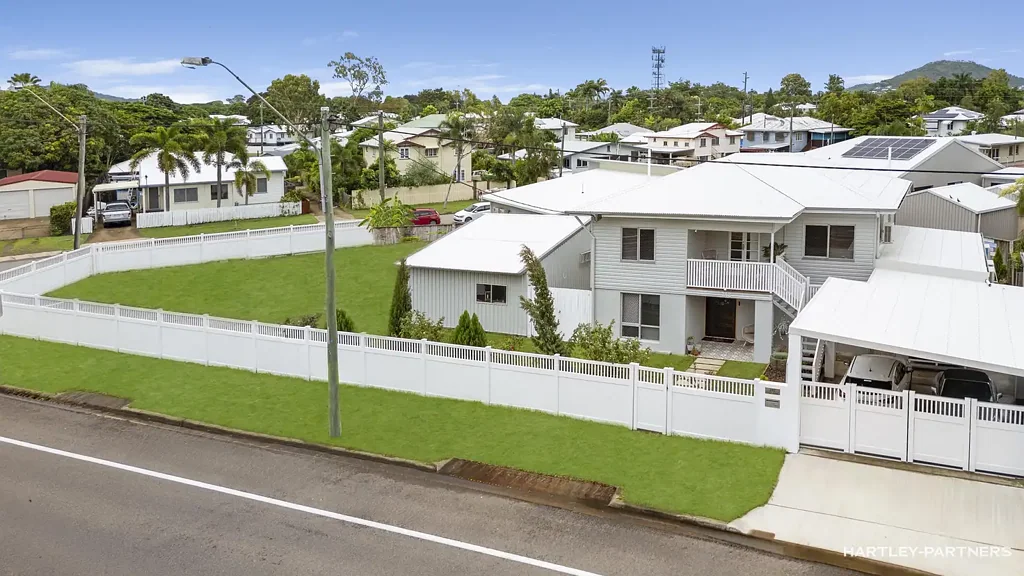 242 Hugh Street, Gulliver, QLD 4812