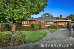 30 Donach Crescent, Bundoora