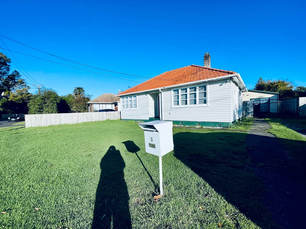 Four Bedroom in Panmure
