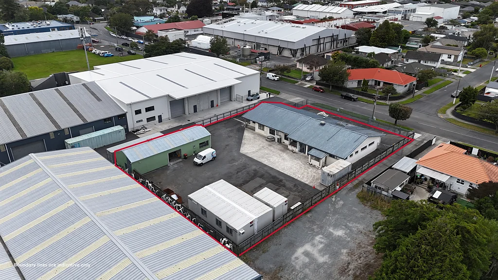 Trentham Quality office + secure yard complex