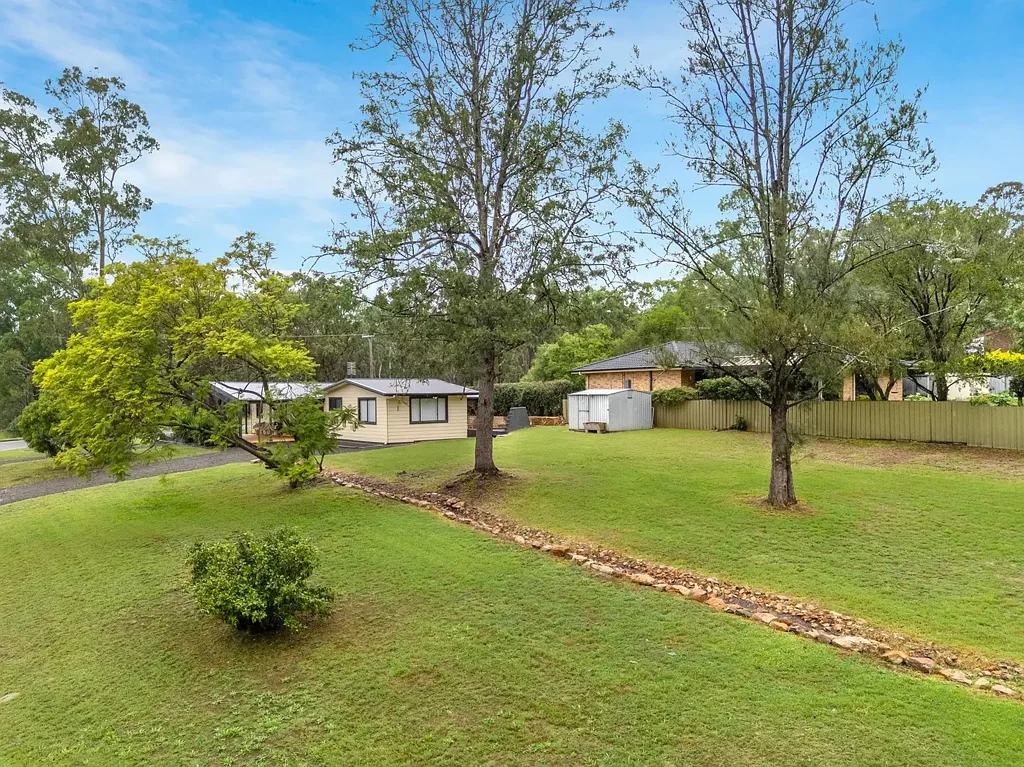 Clarence Town 3房  Simply Unpack and Enjoy This Beautifully Renovated Home