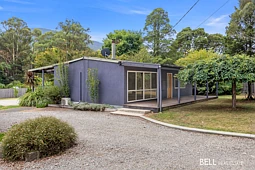 11 Whitegum Drive, East Warburton