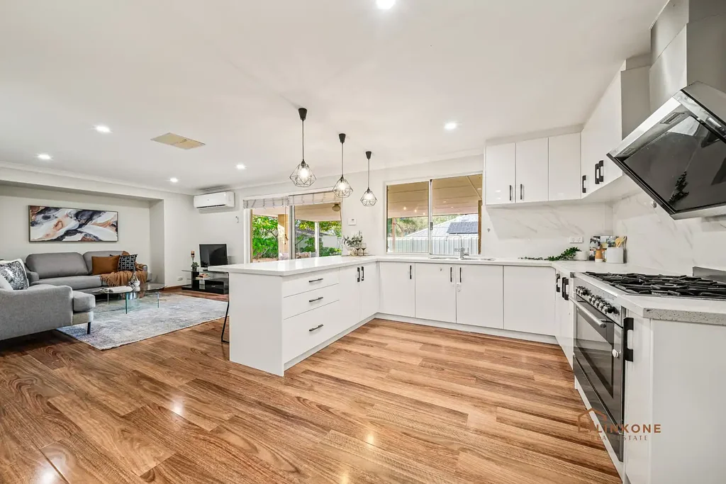 Como 3房  Stylish, Spacious & Superbly Located - The Perfect Como Lifestyle!