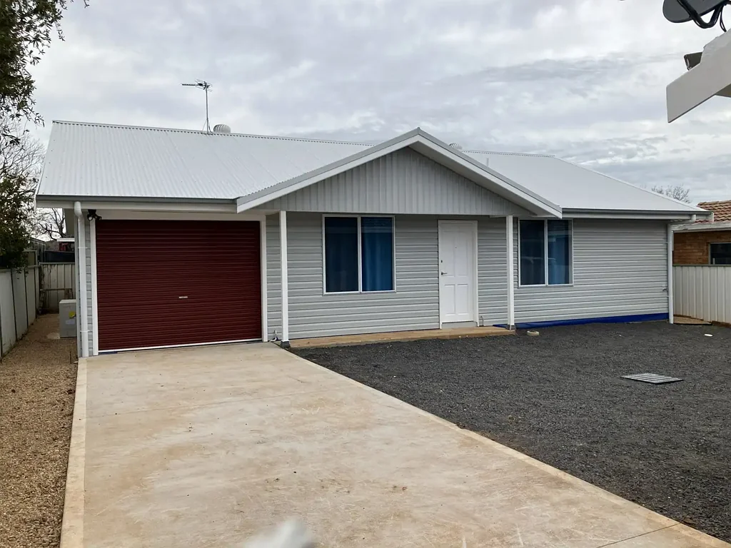 Cozy 2-Bedroom Home in Dubbo . Perfect for Downsizing!